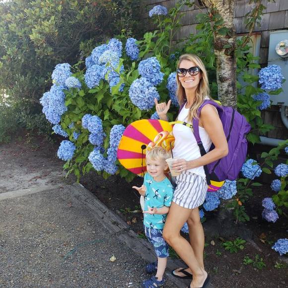 Meet your Posher, Crystal - Picture 1 of 1